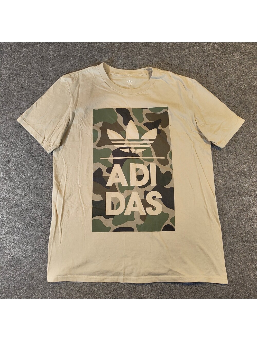Adidas Originals Camo Box Logo Graphic T Shirt Mens Medium Tan Beige 100% Cotton